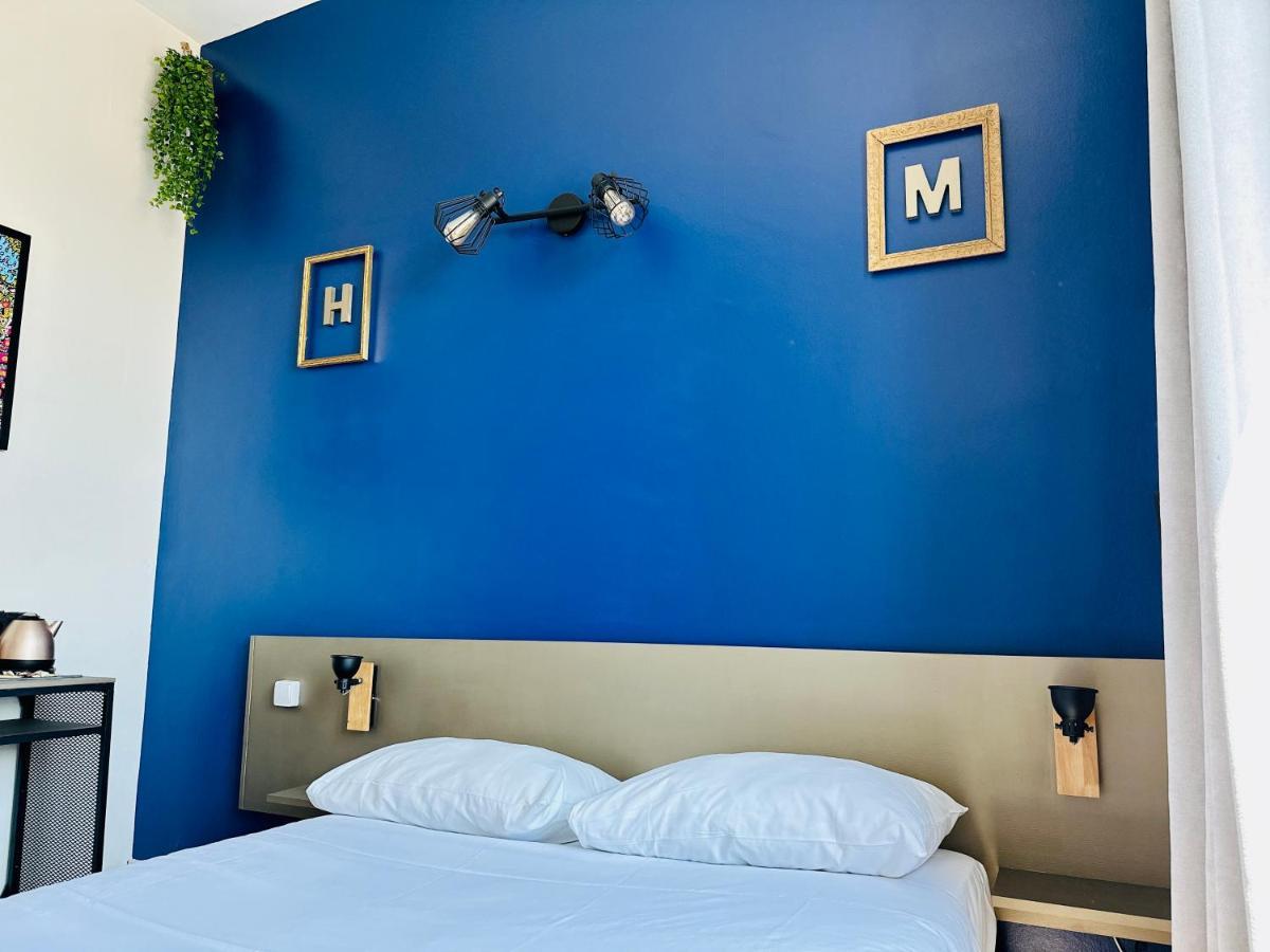 Hotel Le Midi Clermont-Cournon Exterior photo