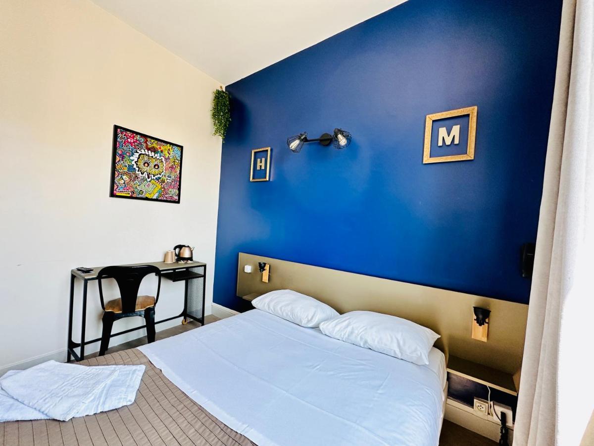 Hotel Le Midi Clermont-Cournon Exterior photo