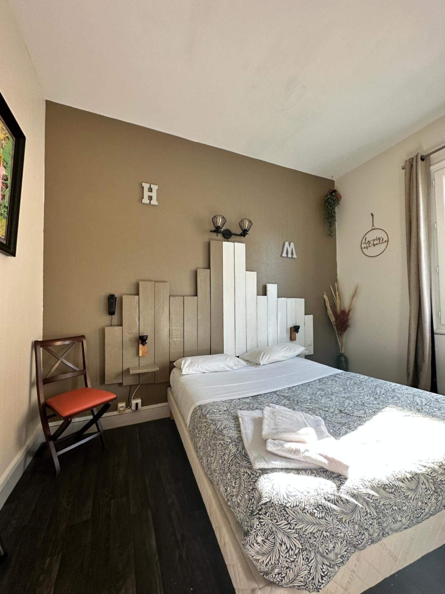 Hotel Le Midi Clermont-Cournon Exterior photo